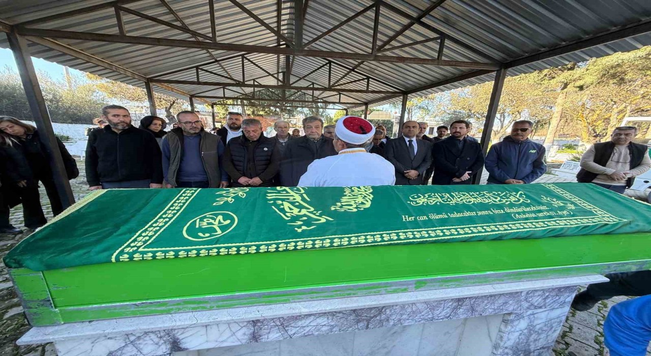 Ünlü sanatçı Sezai Altekin, Bodrumda son yolculuğuna uğurlandı