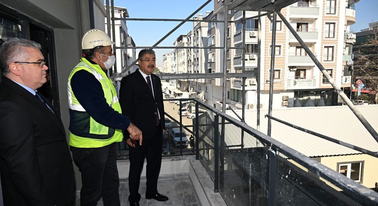 Vali Yılmaz: "Depremzede Hemşehrilerimizi Evlerine Kavuşturacağız"
