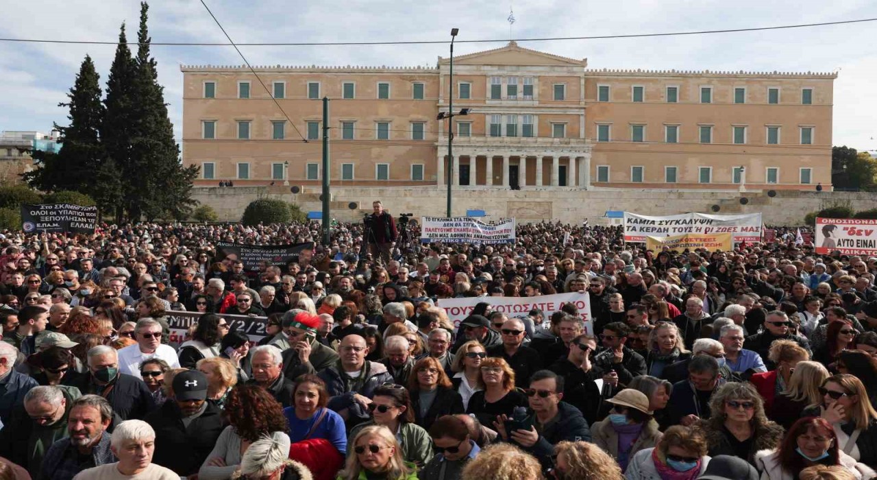 Yunanistanda 2023 yılındaki tren kazası protesto edildi