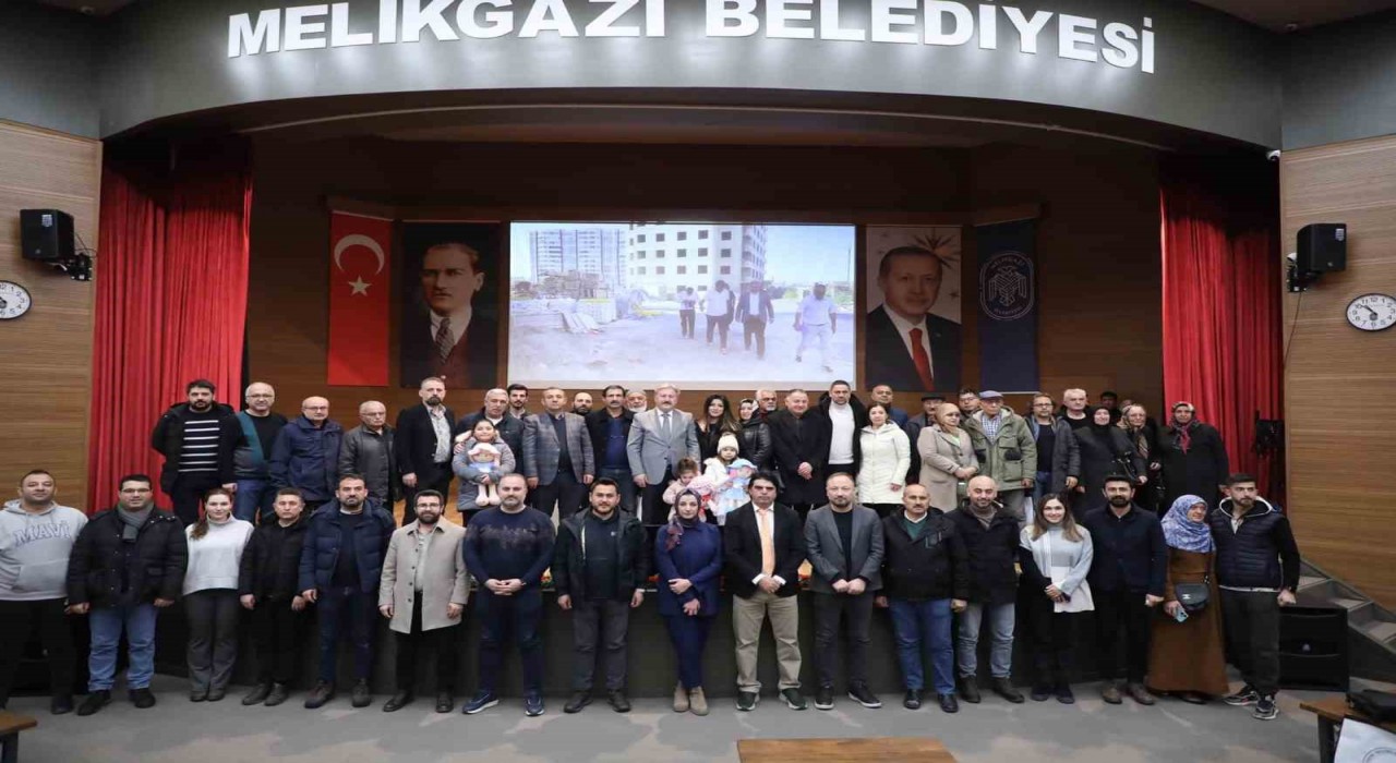 1. Etabı biten Yıldırım Beyazıt Kentsel Dönüşüm Projesinde kura heyecanı