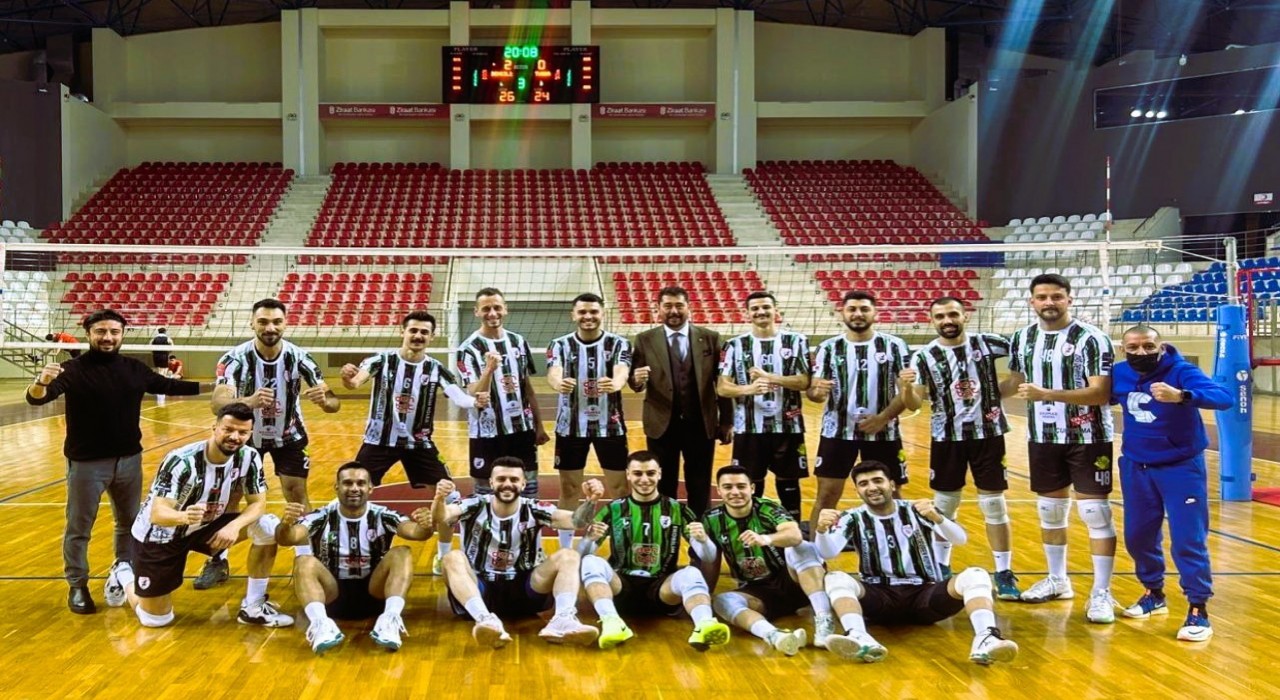 1. Lige koşan Denizlispor Cavidil yarı finallere 3-0lık galibiyetle başladı