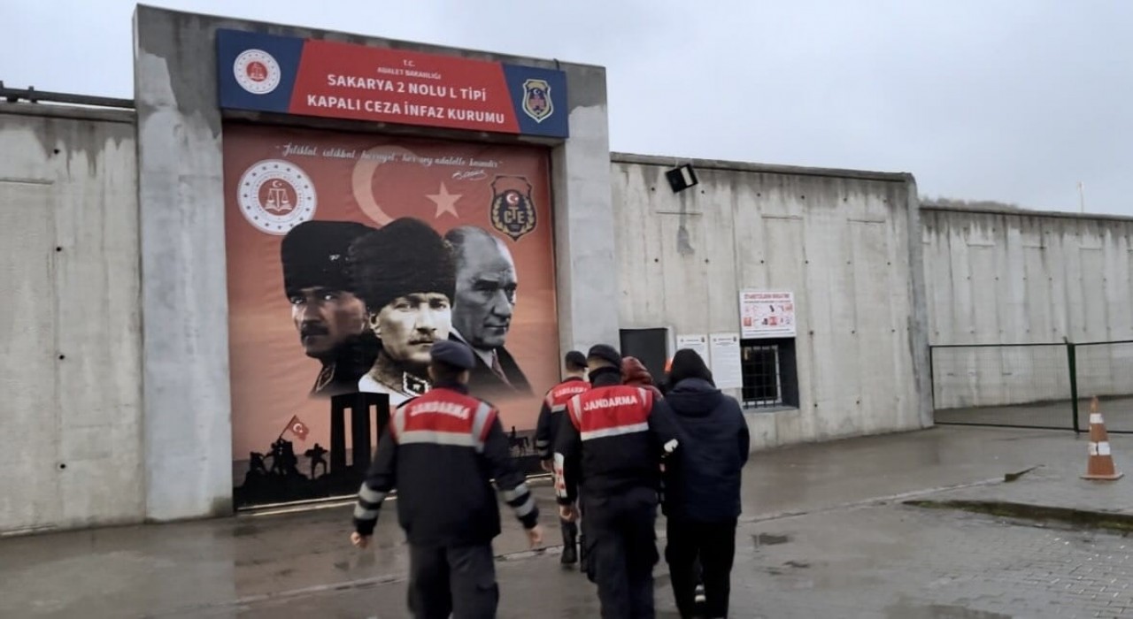 140 metre bakır kablo çalan 4 şüpheli jandarma ekiplerince yakalandı