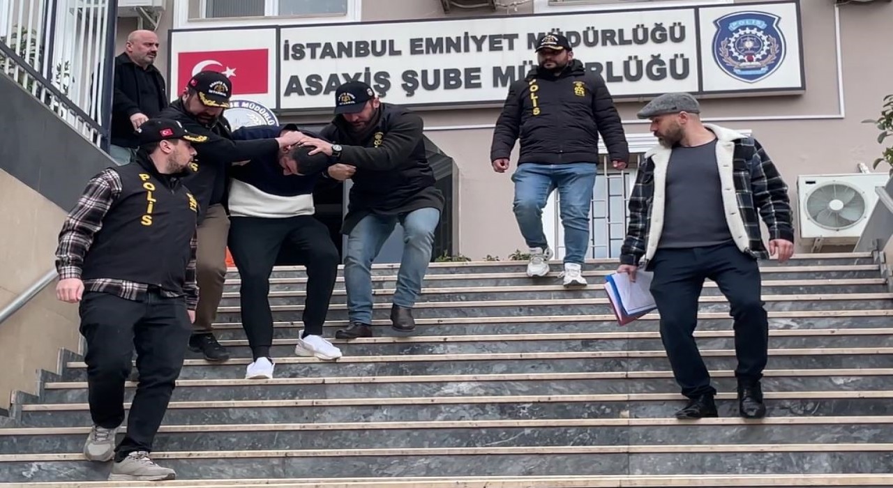 27 yıl 4 ay hapis cezası bulunan firari Ümraniyede kıskıvrak yakalandı