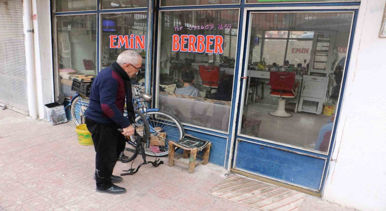 77 yaşında 10 parmağında 10 marifet