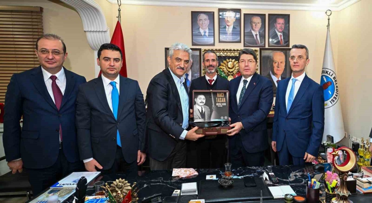 Adalet Bakanı Tunç, Çerikli Beldesini ziyaret etti