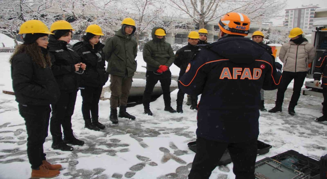 AFADın eğitimleri devam ediyor