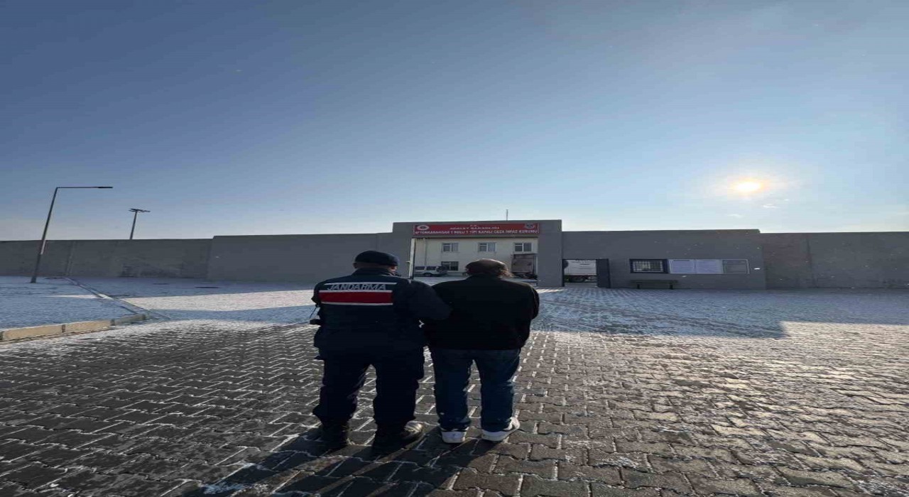 Afyonkarahisarda kaçak şahıs yakalandı