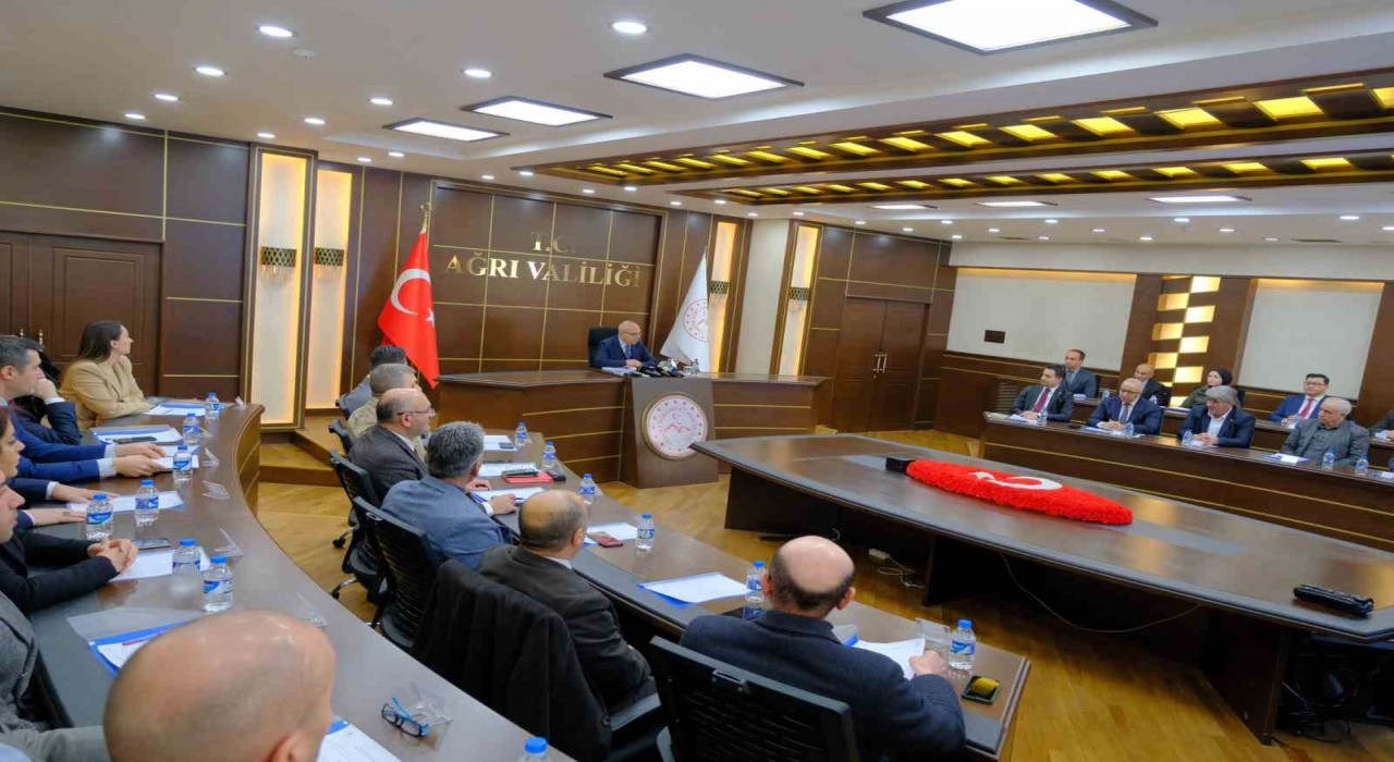 Ağrıda İl Hayvan Koruma Kurulu toplandı
