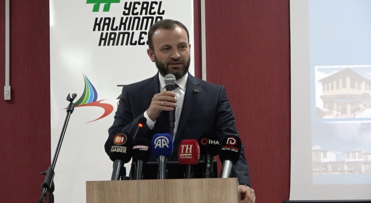 AK Parti Kütahya Milletvekili Bayırcı: Tüm vesayet odaklarını toprağa gömdük