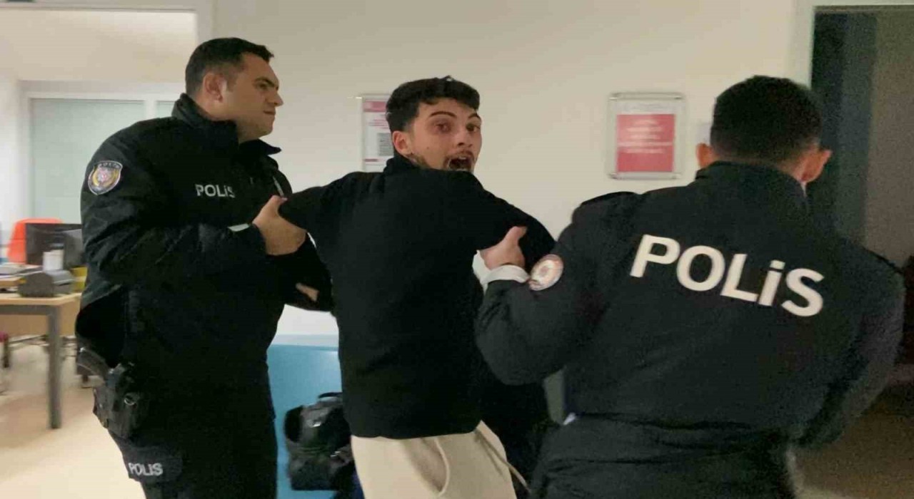 Aksarayda 2 hakimin aracına çarpan alkollü sürücü, otogarda kaçarken yakalandı