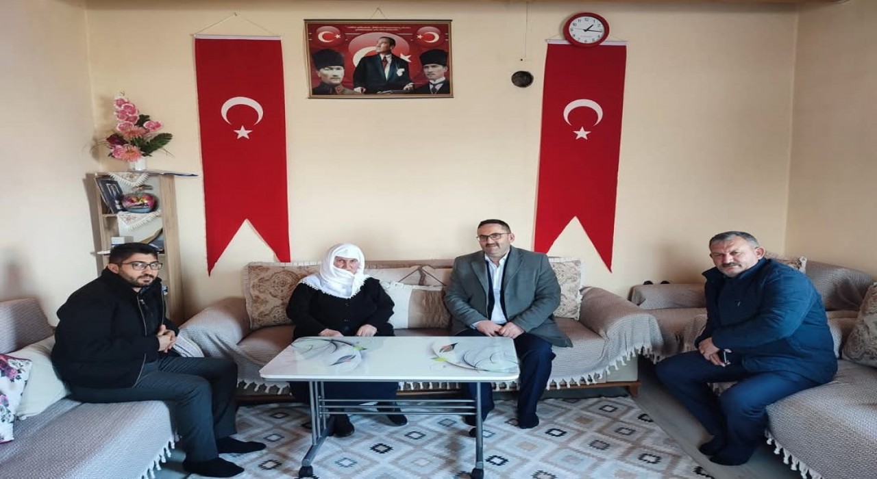 Akyakada Sarıgül nineye anlamlı ziyaret