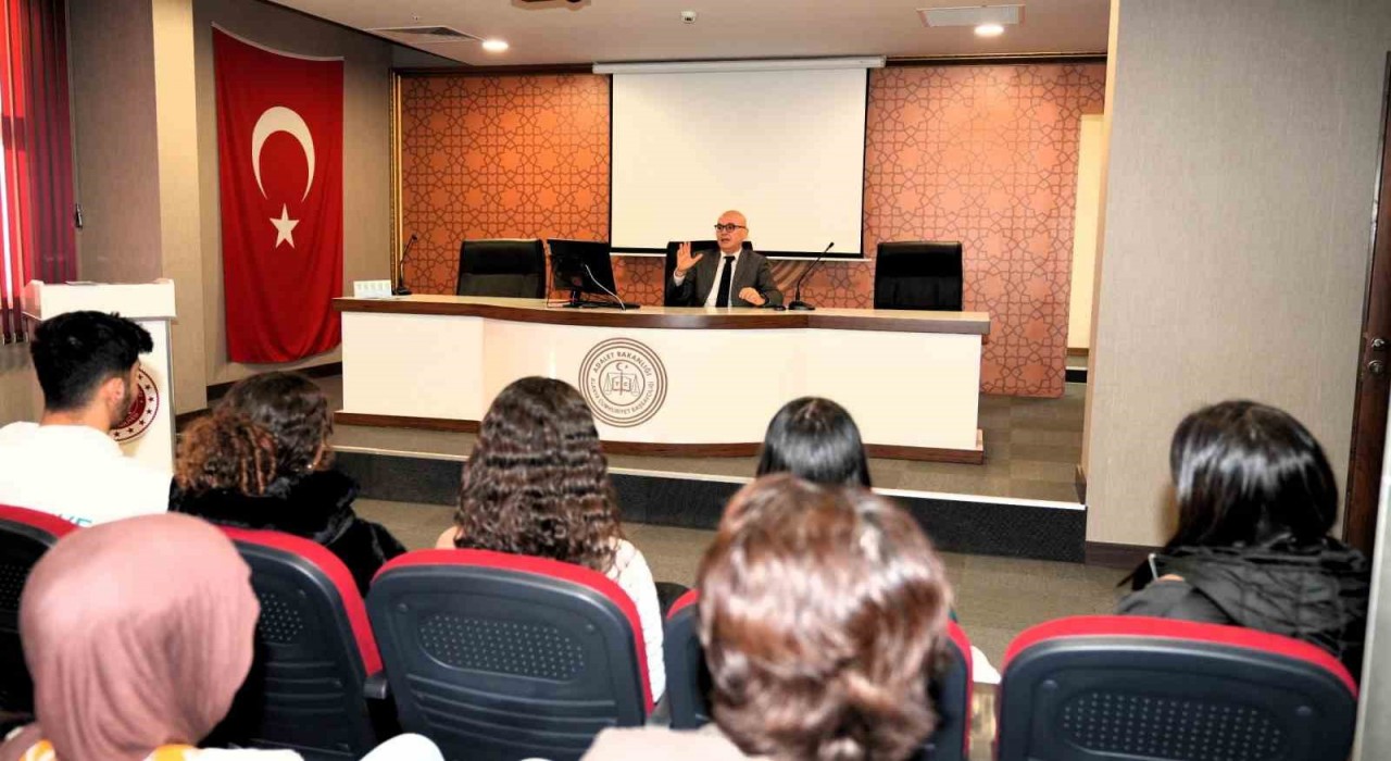 Alanya Adliyesi’nde Öğrencilere Meslek Tanıtımı