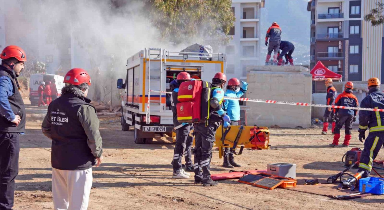 Alanyada 6 saat süren deprem tatbikatı
