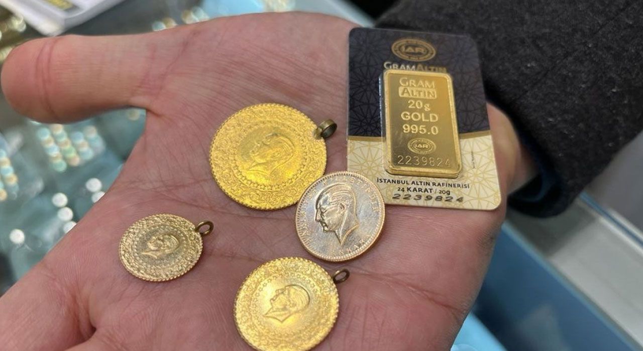 Altın, Dalgalı Seyrin Ardından Yeniden Yükselişte