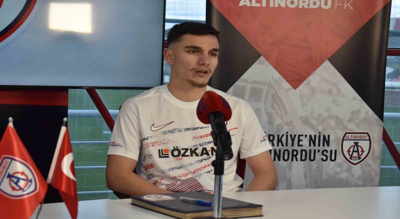 Altınordu, 18 yaşındaki Selahattin Çankırlıyı kadrosuna kattı