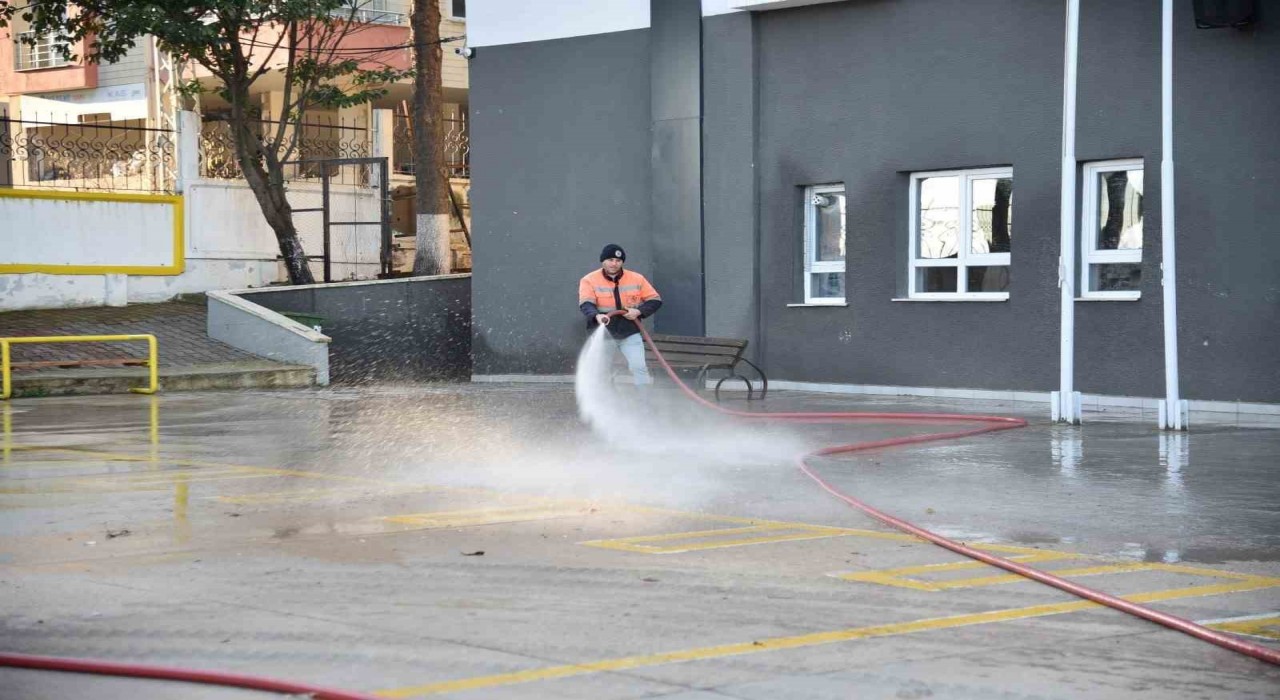 Atakumda temizlenen okullar, ikinci yarıya hazır