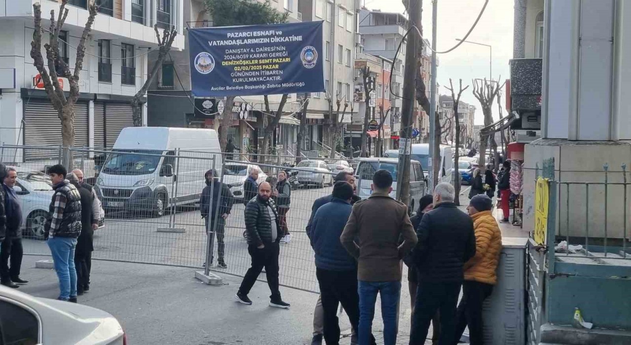 Avcılarda 50 yıllık semt pazarı Danıştay kararıyla kapatıldı