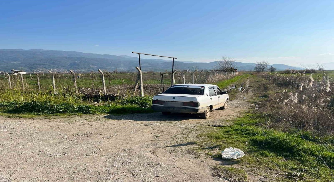 Aydından çalınan otomobil, jandarma ekiplerince Denizlide bulundu