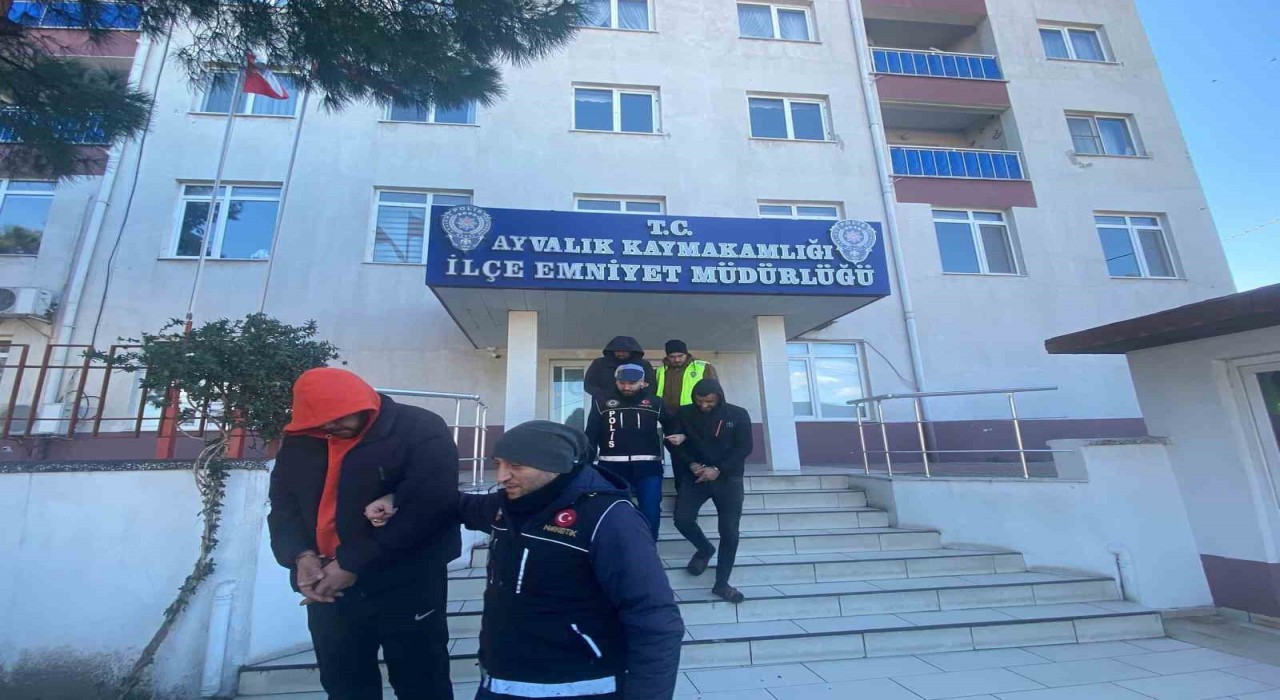 Ayvalıkta uyuşturucu satıcılarına geçit yok