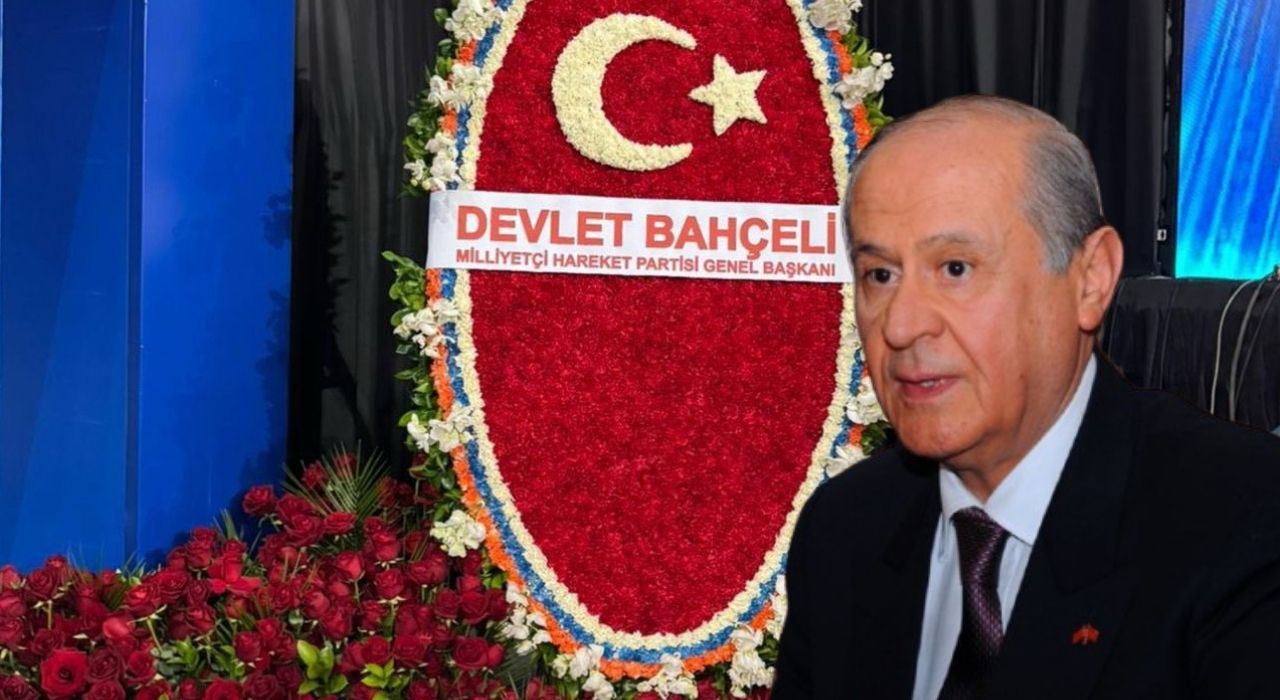 Bahçeli’den AK Parti Kongresi’ne Anlamlı Çelenk