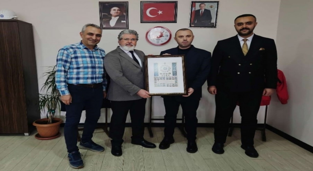 Bakan Danışmanı olan Rektör Yardımcısı İyeme eski mesai arkadaşlarından ‘Hayırlı olsun ziyareti