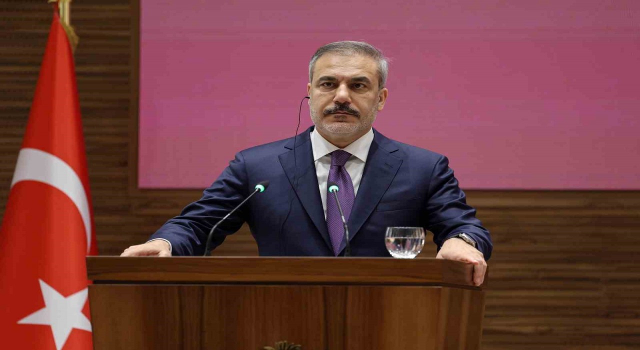 Bakan Fidan: Filistin halkının Gazzeden sürülmesi projelerine tamamıyla karşıyız