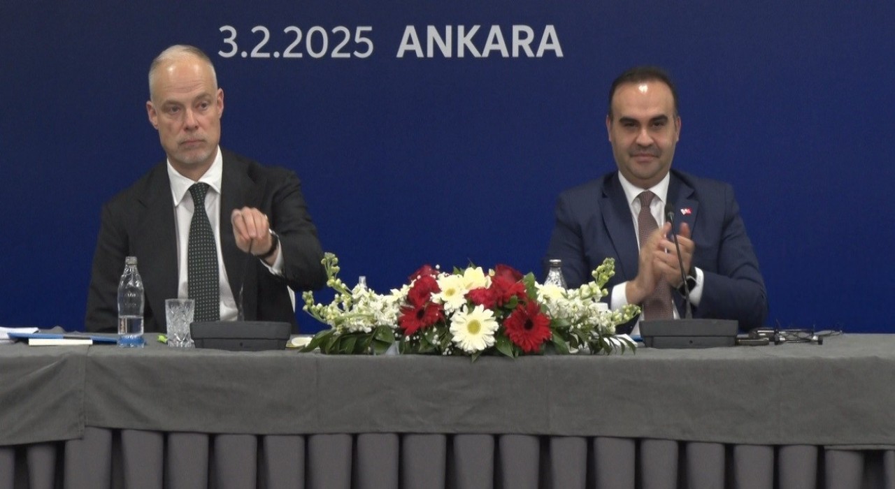 Bakan Kacır: Ar-Ge, yatırım ve tedarik planlamaları ve nitelikli insan kaynağı yatırımları, Türk savunma sanayiini küresel ölçekte devler ligine taşıdı
