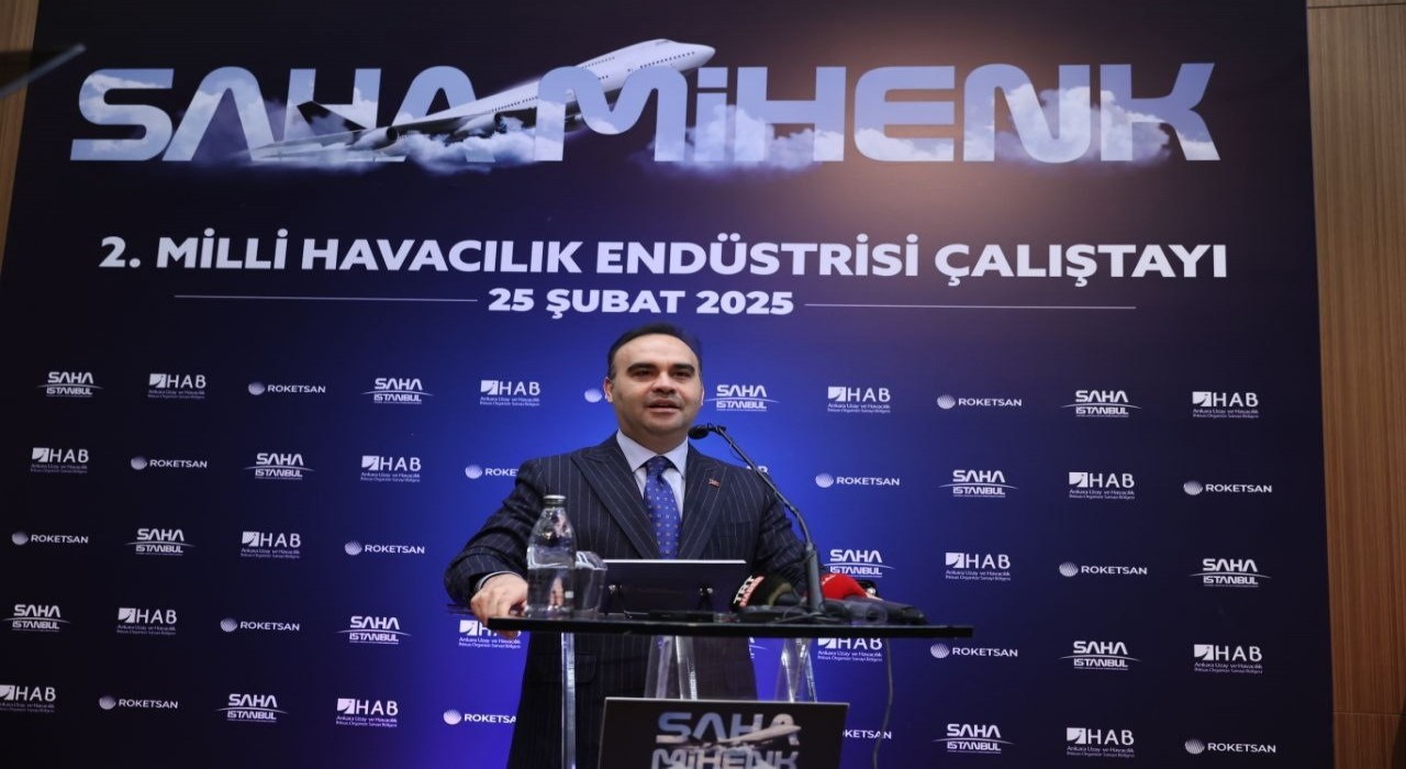 Bakan Kacır: Türkiye savunma ve havacılıkta Avrupanın parlayan yıldızıdır