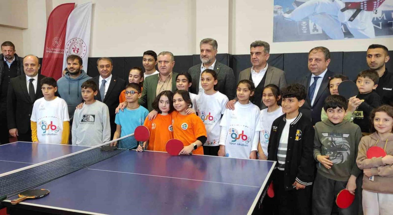 Bakan Osman Aşkın Bak, ING Türkiye Kupası Finali için Şanlıurfada