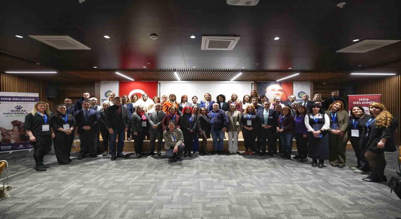 Bakırköy Belediyesi Sokak Hayvanları Çalıştayı düzenledi