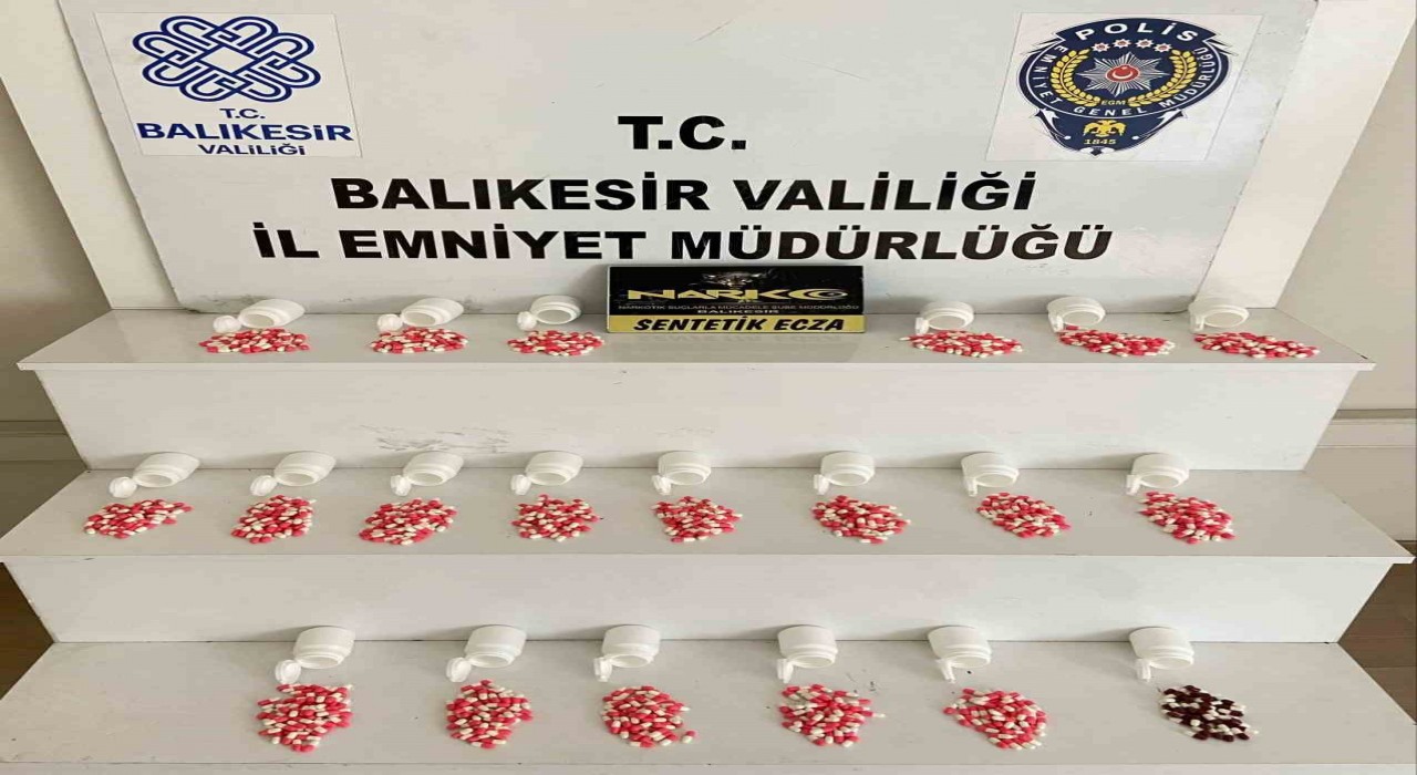 Balıkesirde bin adet sentetik hap yakalandı