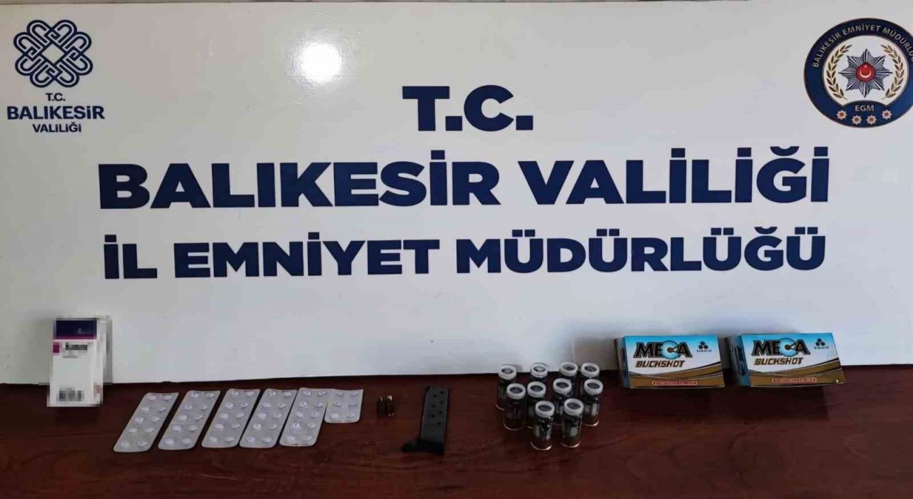 Bandırmada 7 adrese operasyon: 5 gözaltı
