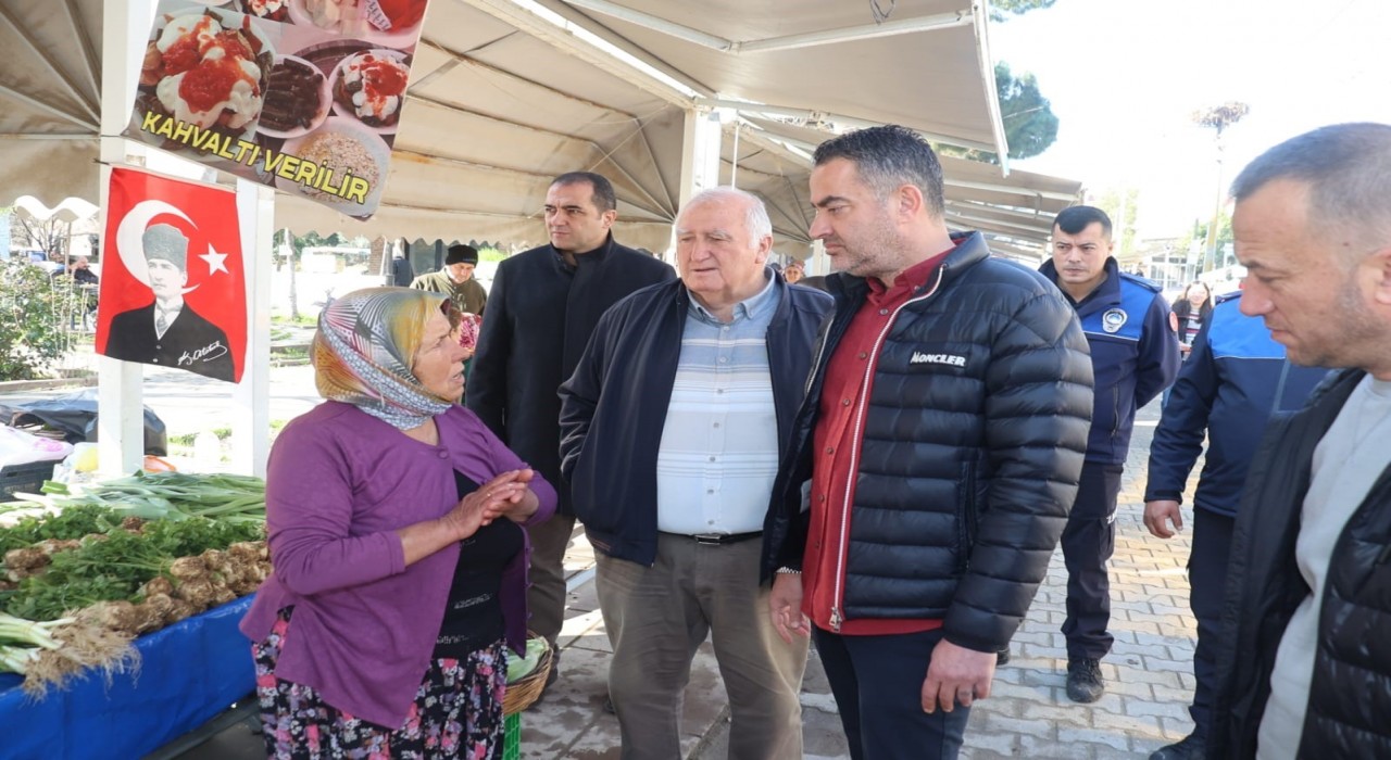 Başkan Arıcı, Çakırbeyli Üretici Pazarında vatandaşlarla buluştu