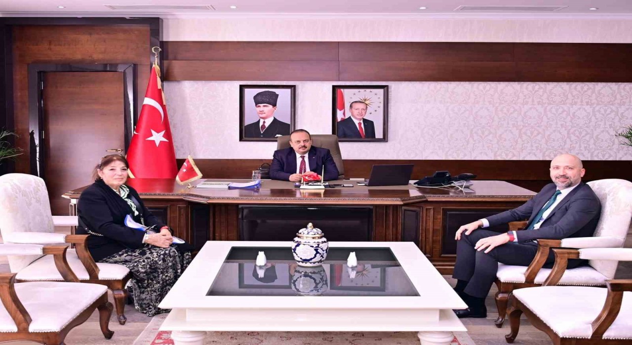 Başkan Arıkan, Vali Canbolat ile bir araya geldi