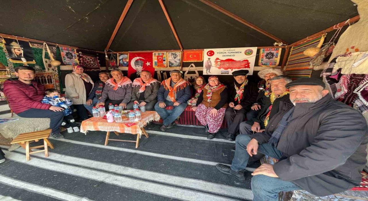 Kuşadası Yörük Türkmen Derneği’nden Renkli Festival