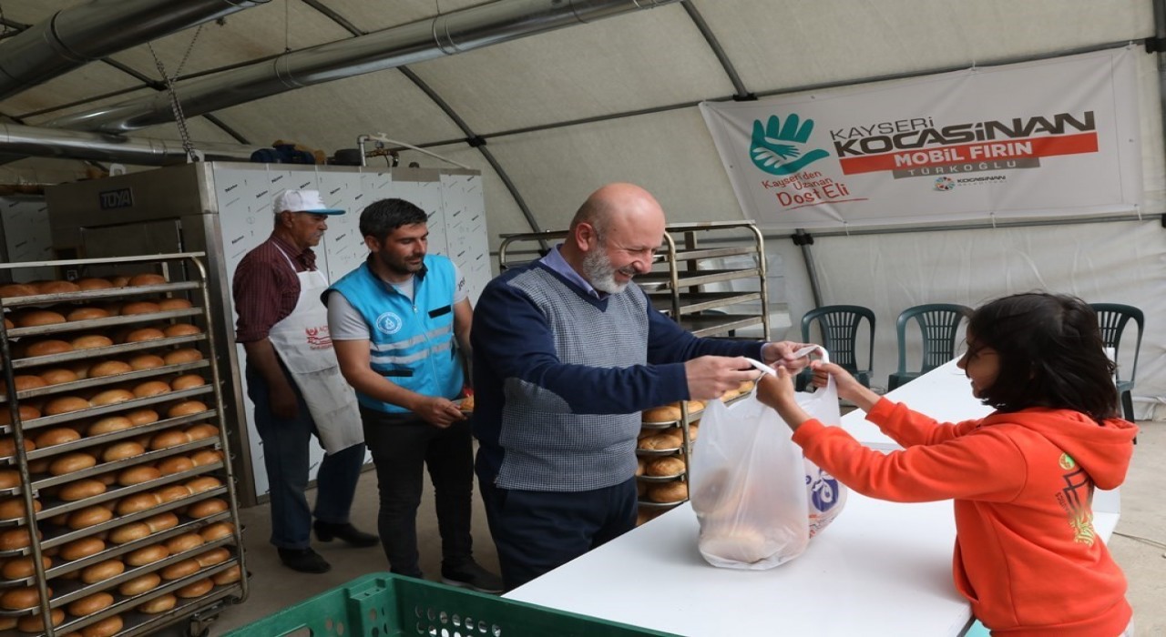 Başkan Çolakbayrakdar, Depremzede kardeşlerimizin her daim yanındayız