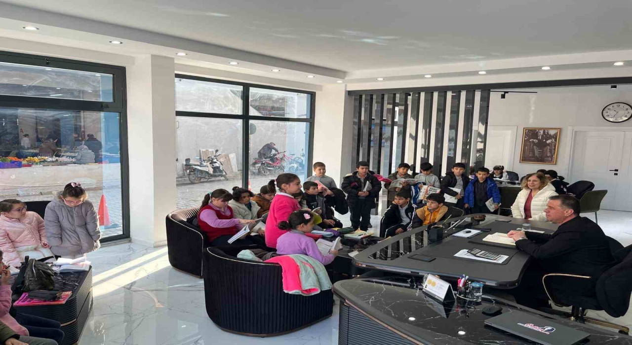 Başkan Ercan, ilkokul öğrencilerini ağırladı