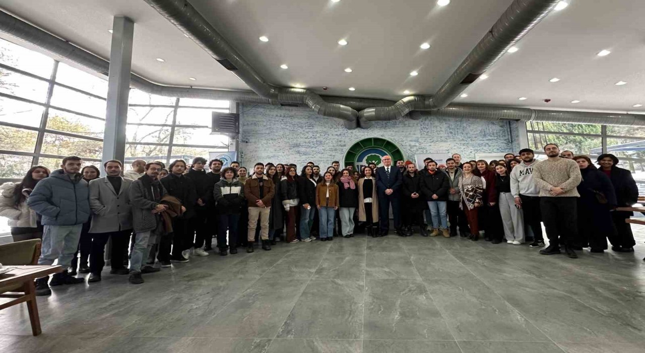 Başkan Kazım Kurt gençlerle buluştu: Gençlerimizin sözü, yol haritamızdır