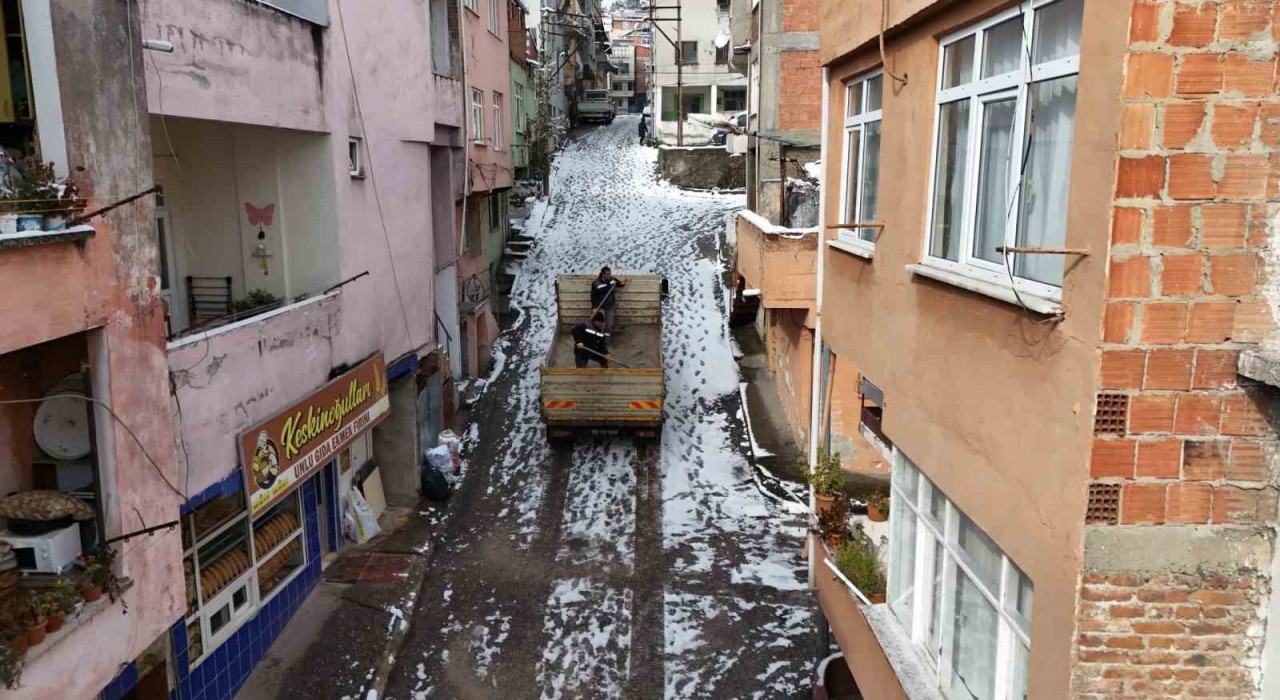 Başkan Kurnaz: İlkadımın en ücra köşesine kadar hizmet götürüyoruz