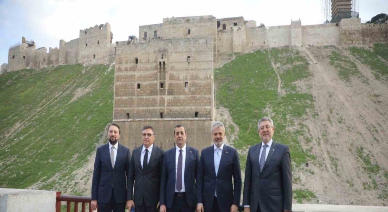Hatay Belediye Başkanı Öntürk’ten Suriye Ziyareti