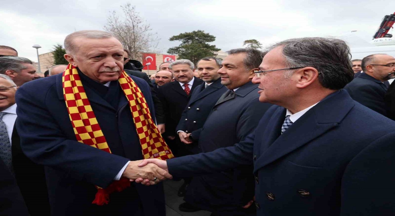 Başkan Özdoğan: Liderimizin yanındayız, aynı heyecanla yolumuza devam ediyoruz