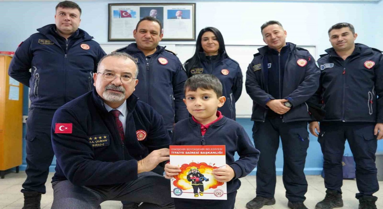 Başkan Ünlüce, minik Ömerin isteğine sessiz kalmadı