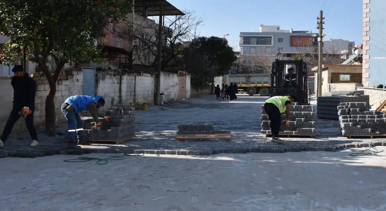 Başkan Zencirci, Mesudiye Mahallesindeki yol çalışmalarını inceledi