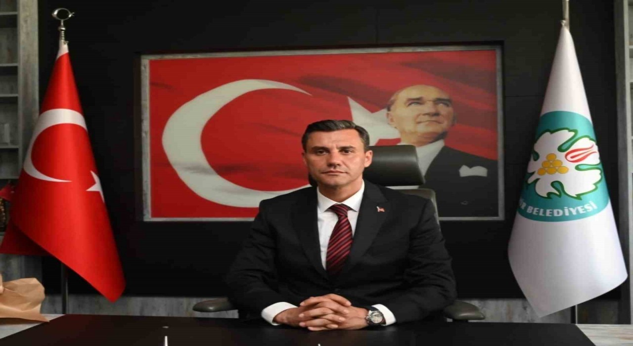 Başkan Zeyrek müjdeyi verdi: Manisa - İzmir arası ulaşım 150 TLden 100 TLye düştü