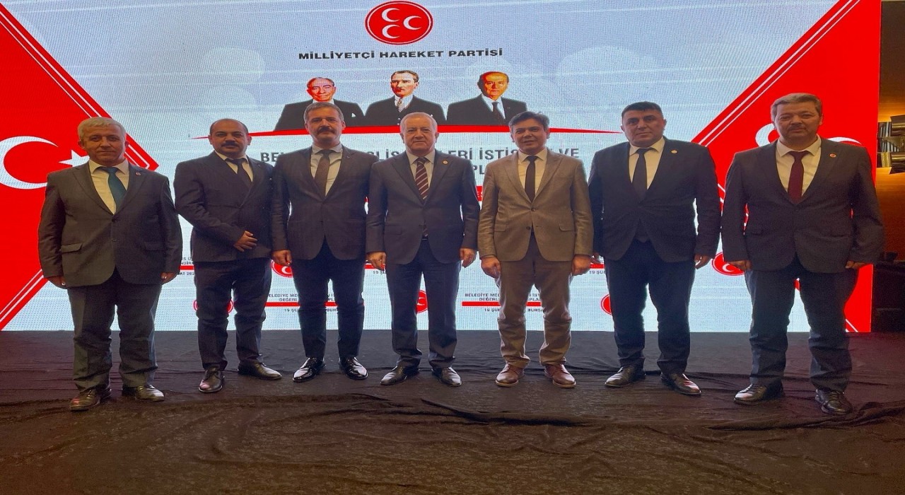 Başkanı Durgut, ‘Bursa Bölgesi Belediye Meclis Üyeleri İstişare ve Değerlendirme toplantısına katıldı
