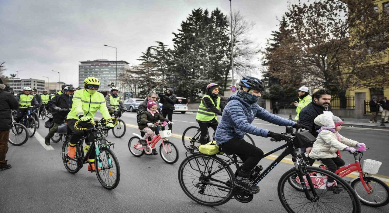 Başkentte pedallar epilepsi hastaları için çevrildi