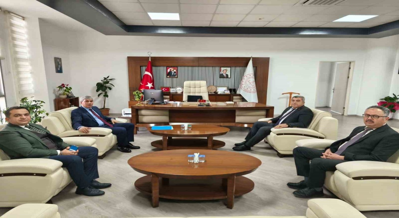 Başmüfettiş Tunçtan Müdür Sünnetciye ziyaret
