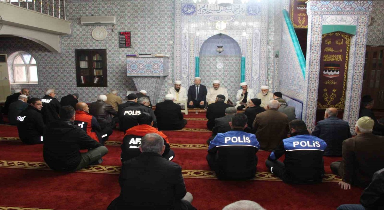 Batmanda 6 Şubat depreminde hayatını kaybedenler anıldı