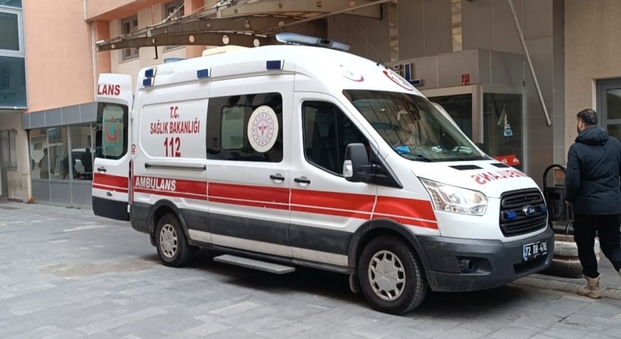 Batmanda bıçaklı kavga: 2 yaralı