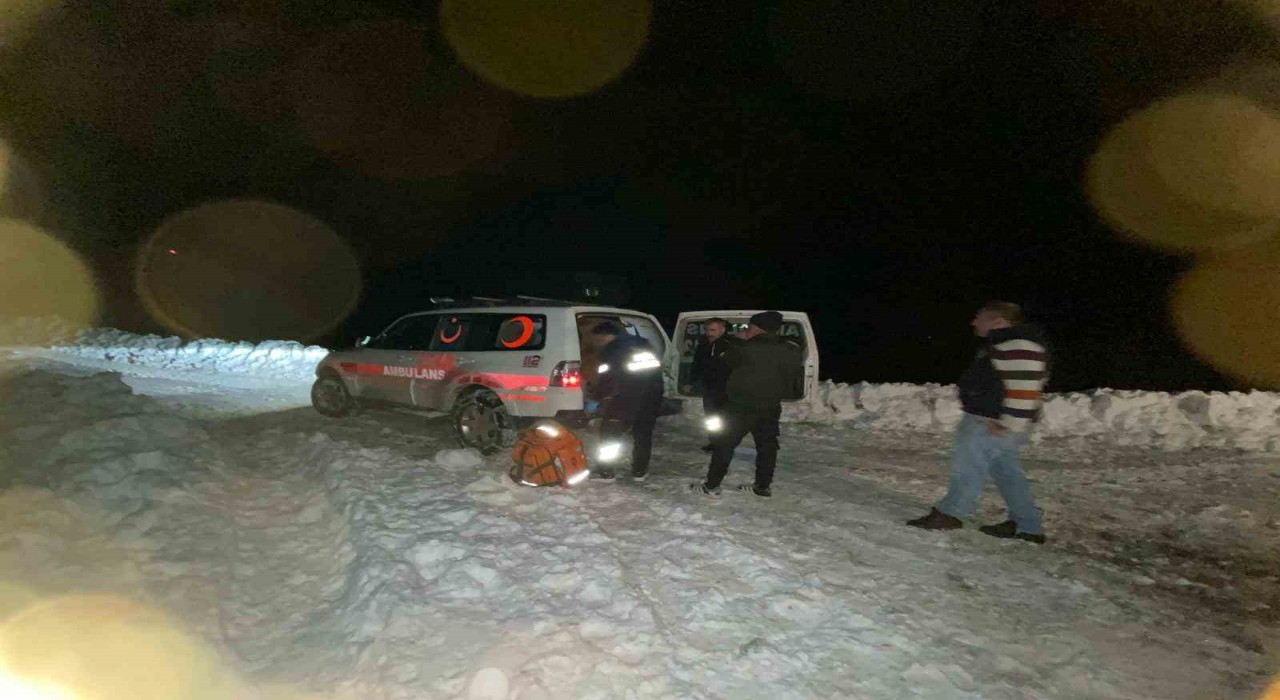 Batmanda yaralanan hamile kadın, kar nedeniyle 6 saat sonra hastaneye ulaştırıldı